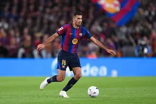 60 مليون يورو لم تذهب هباءً.. كيف غيّر رودري وسط برشلونة؟ 12 أكتوبر 2026 07:34 م